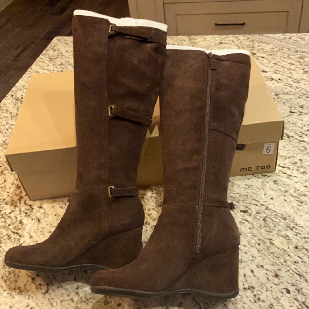 Brown suede boots, size 6. New in box.